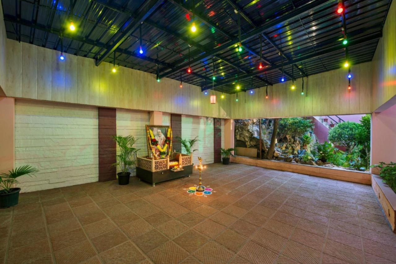 Hotel Abigail Goradia'S Shirdi Buitenkant foto