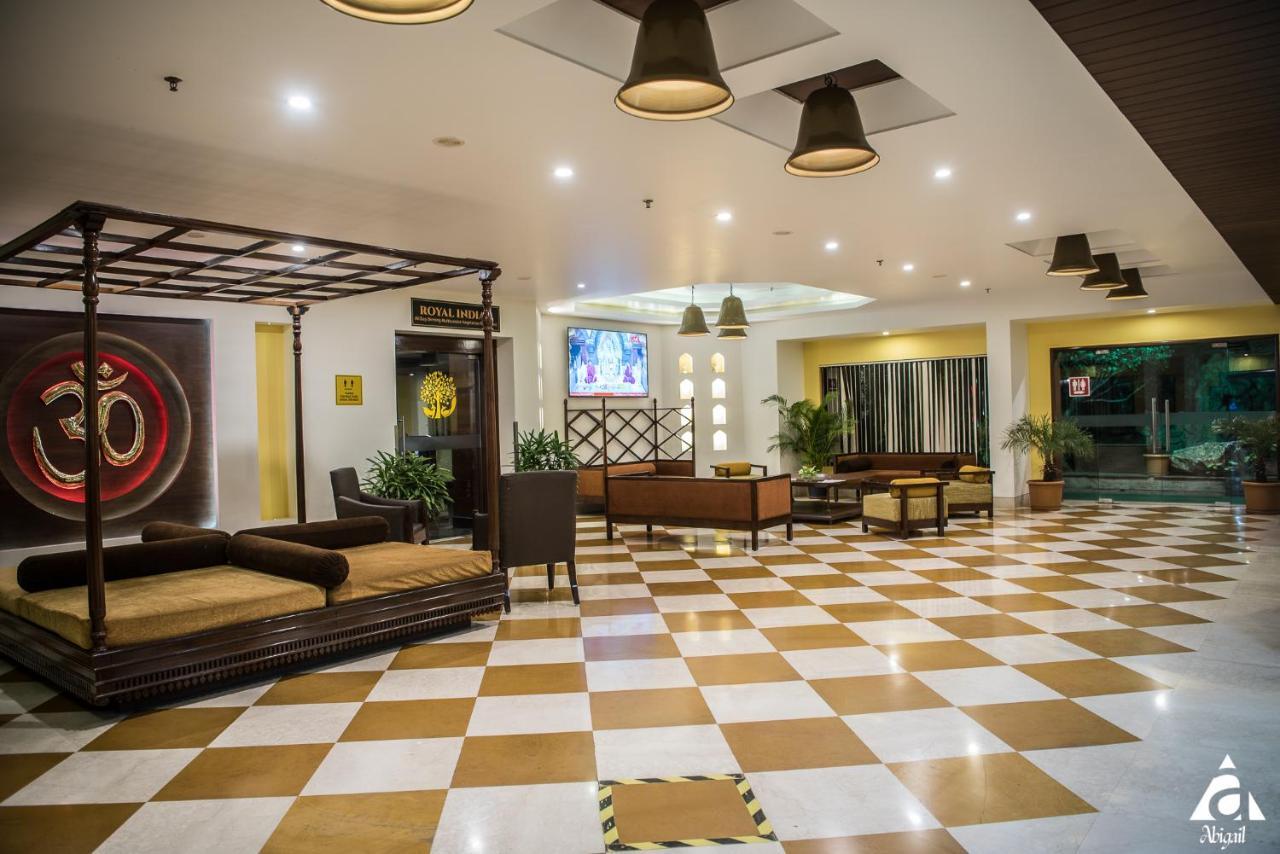 Hotel Abigail Goradia'S Shirdi Buitenkant foto