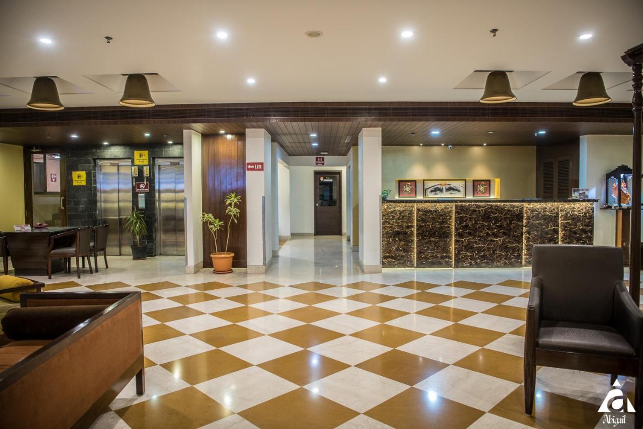 Hotel Abigail Goradia'S Shirdi Buitenkant foto