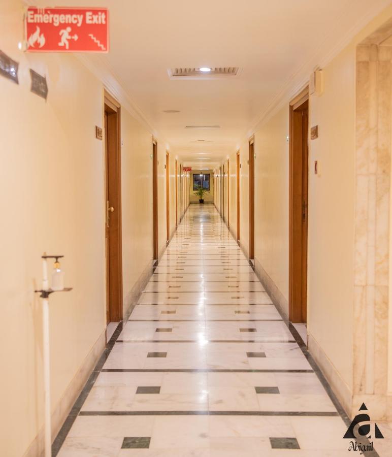 Hotel Abigail Goradia'S Shirdi Buitenkant foto