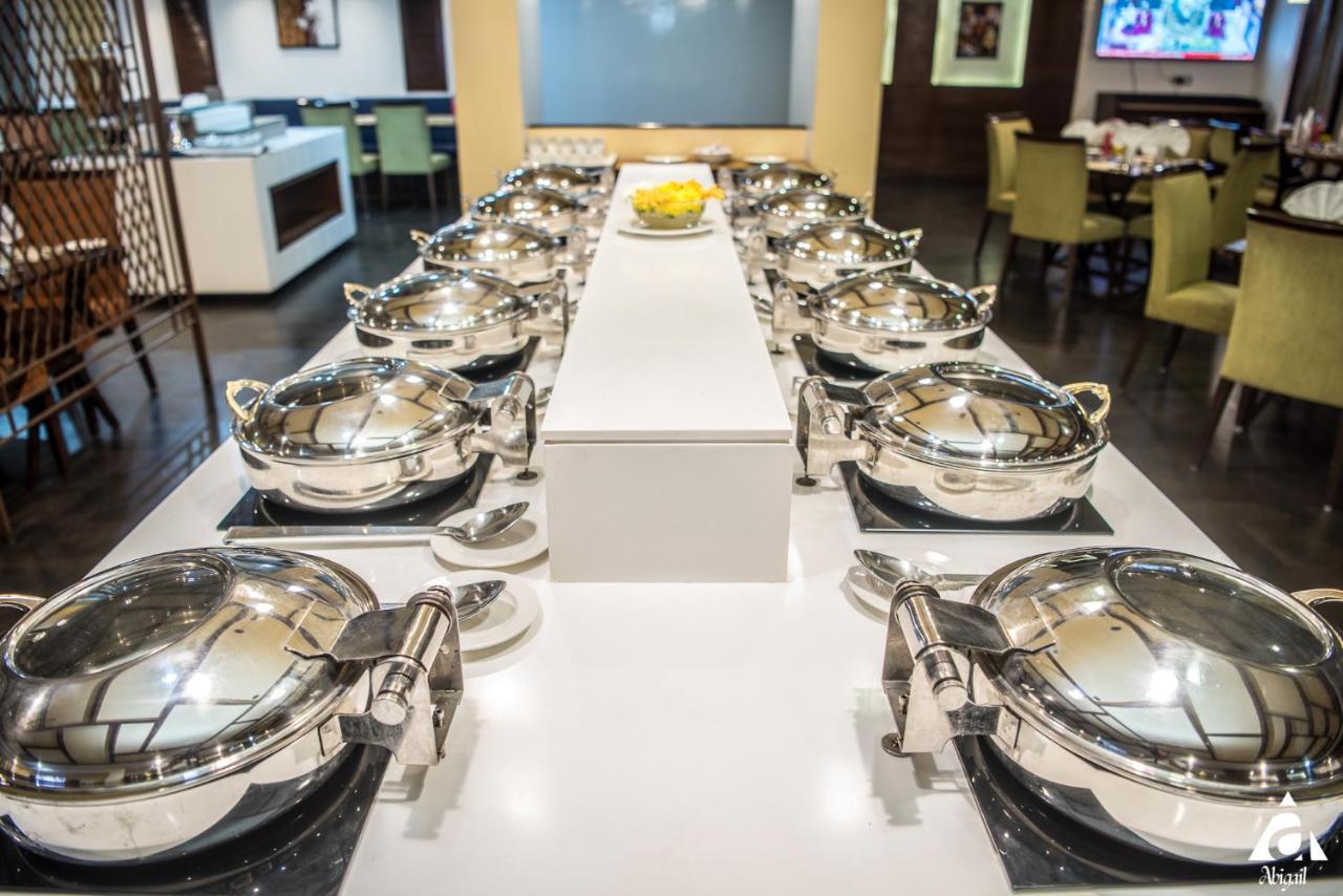 Hotel Abigail Goradia'S Shirdi Buitenkant foto