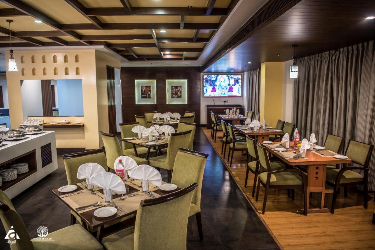 Hotel Abigail Goradia'S Shirdi Buitenkant foto